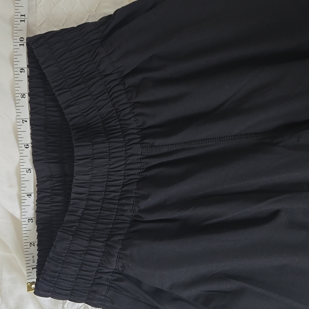 NWT Vuori Villa Wideleg Black, XXS - Picture 5 of 7